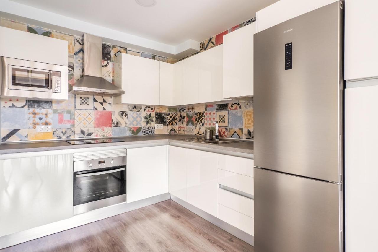 El Ventero Apartment - Elegante Apt Para 5 Con Terraza, Wi-Fi Y Aparcamiento En La Calle Camarma de Esteruelas 외부 사진