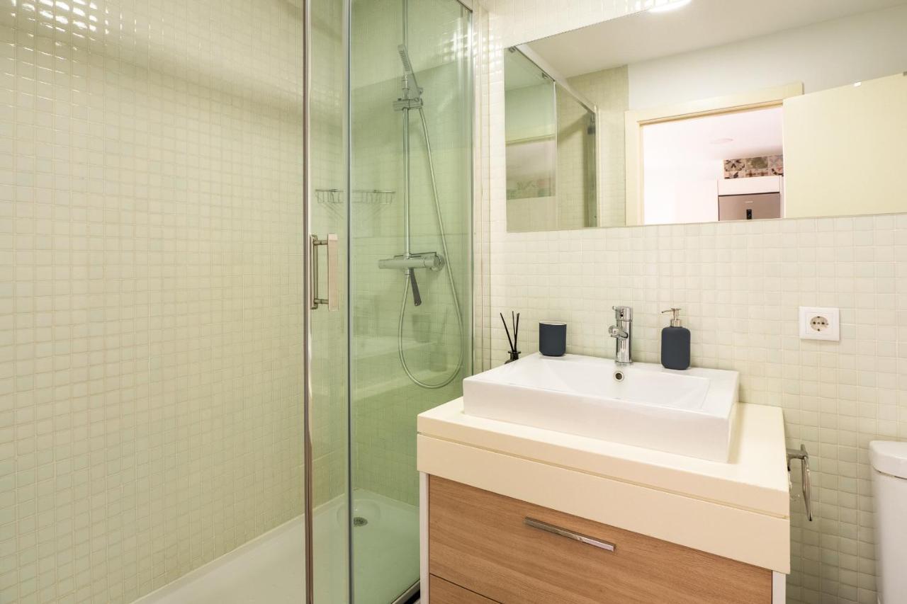 El Ventero Apartment - Elegante Apt Para 5 Con Terraza, Wi-Fi Y Aparcamiento En La Calle Camarma de Esteruelas 외부 사진
